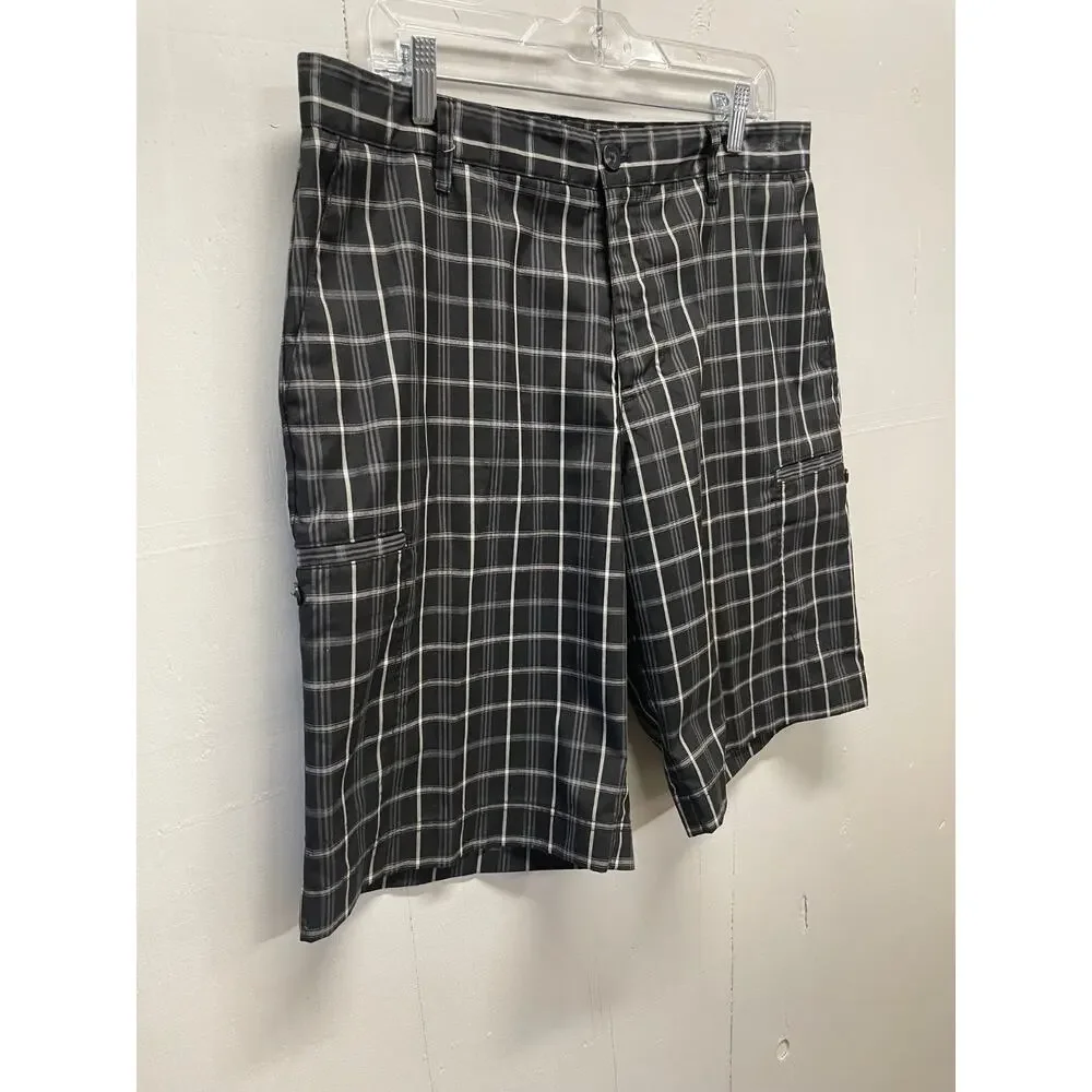 Adidas Men's Shorts Size 34 Black Plaid Golf Activewear Flat Front Chino Style